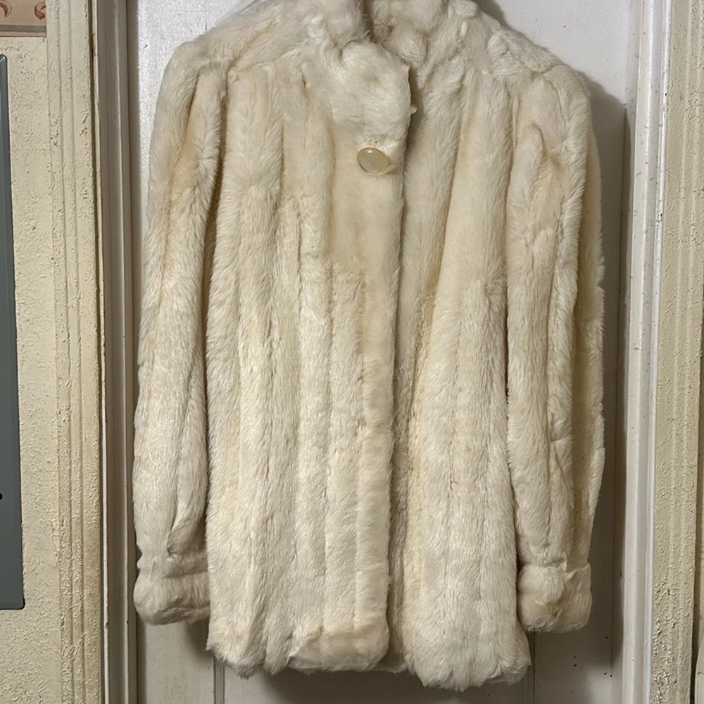 Casper faux fur coat